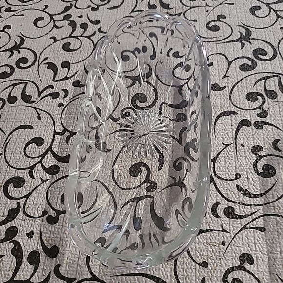 Pair of Anchor Hocking Dishes - Picture 4 of 4